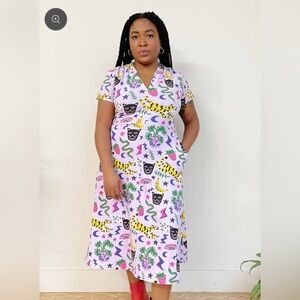 Nooworks Pink Multicolor Graphic V‑Neck Midi Dress